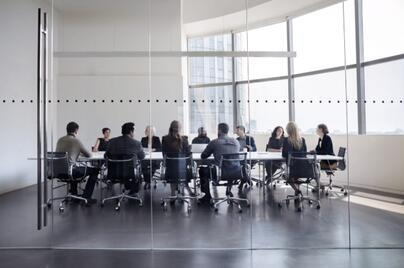 Kanceláře jsou zpět: Jak se orientovat v trendu 'Return to Office' a jeho dopadu na komerční nemovitosti