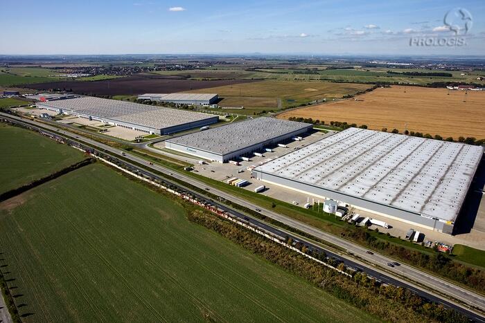 Prologis postavil tři budovy na míru v Praze