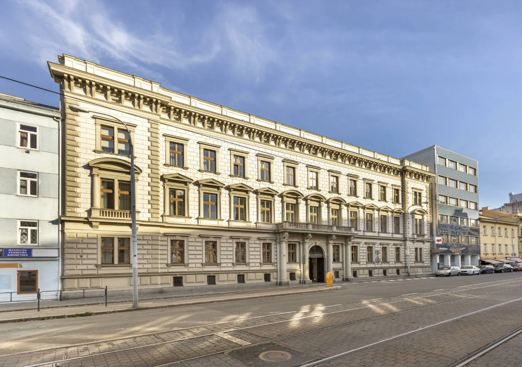 Klíčový brněnský kancelářský komplex na Lidické projde zásadní rezidenční přestavbou