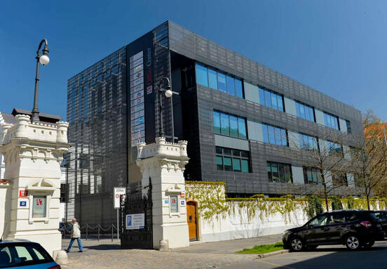 A7 Office Center