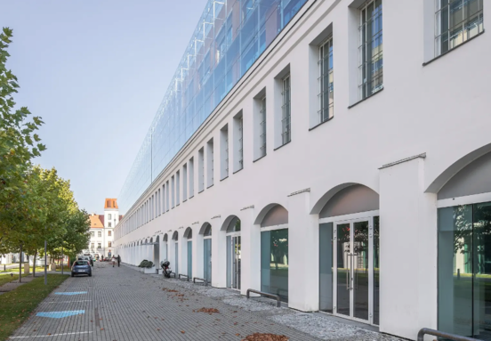Corso Court