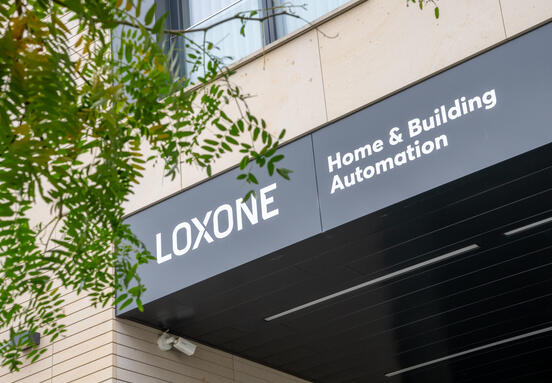 Proměňte své podnikání: Proč jsou chytré budovy budoucností kancelářských a skladových prostor