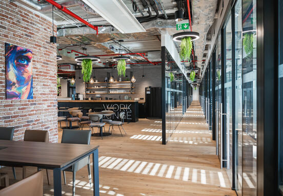 WorkLounge Dejvice – kanceláře pro větší týmy i jednotlivce na Praze 6