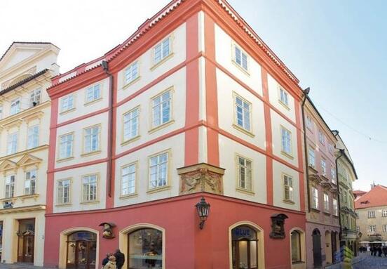 Kancelář k pronájmu 727 m² - Praha | Karlova 48