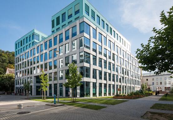 Kancelář k pronájmu 11 815 m² - Praha | Praga Studios