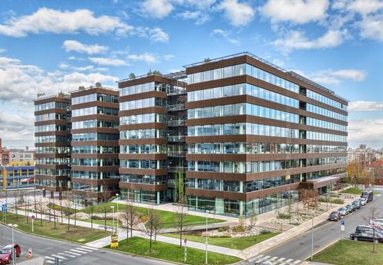 Kancelář k pronájmu 10 558 m² - Praha | Brumlovka Delta