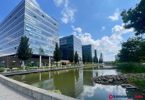Kanceláře k pronájmu v Administrativní elegance s Regus City